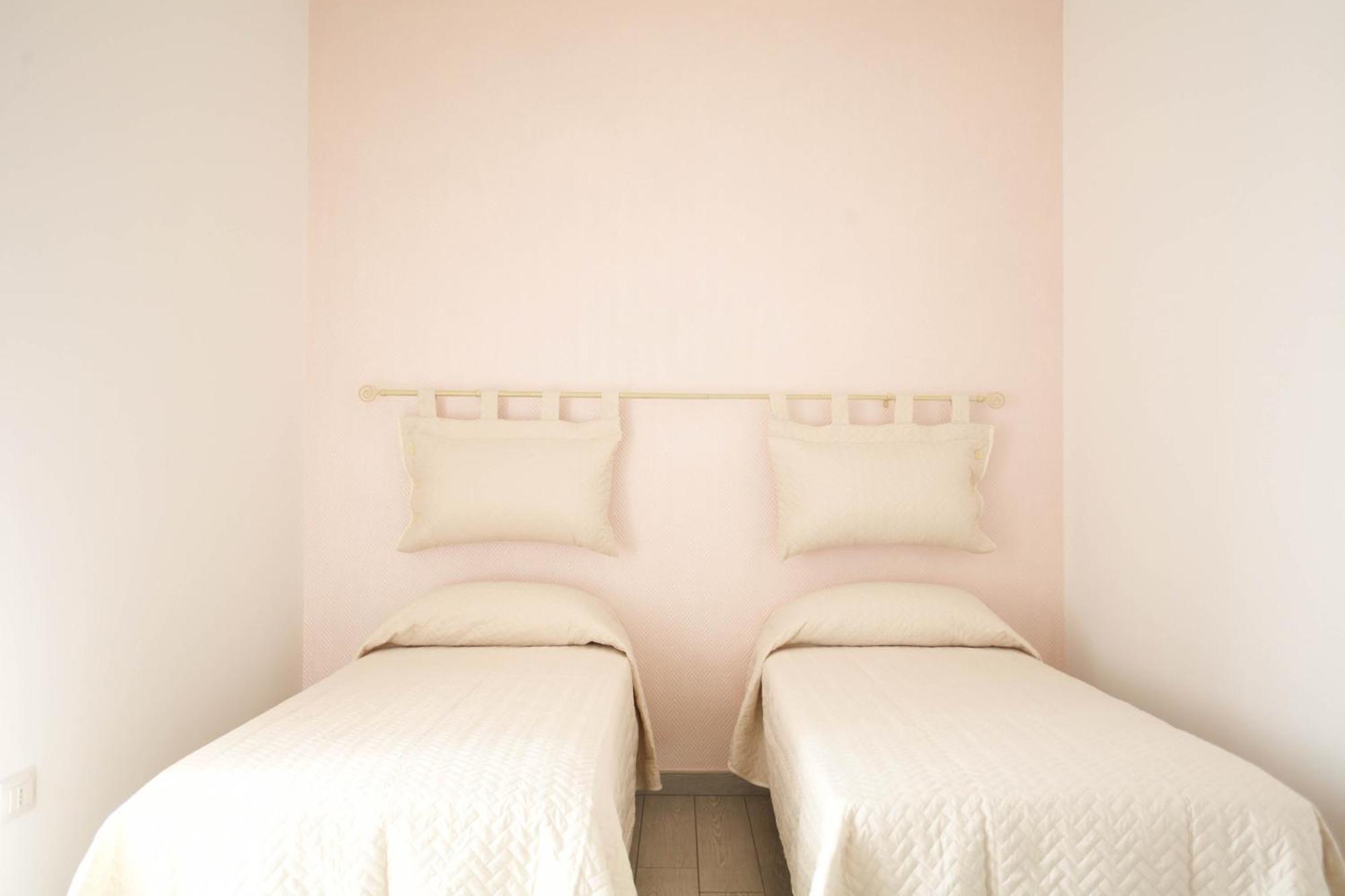 Crystal House Apartment อาลเกโร ภายนอก รูปภาพ