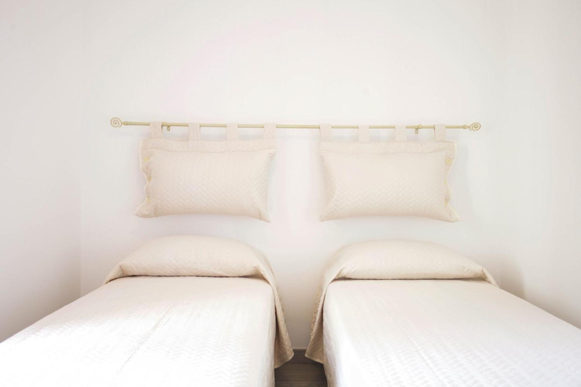 Crystal House Apartment อาลเกโร ภายนอก รูปภาพ